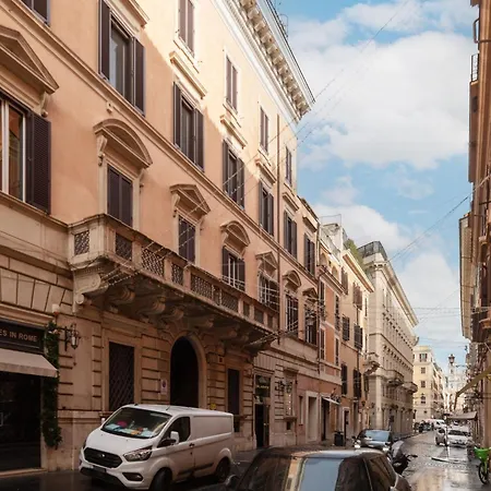 Апартаменты Fontanella Borghese 35 - Fromhometorome