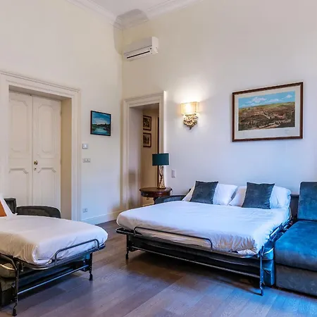 Fontanella Borghese 35 - Fromhometorome