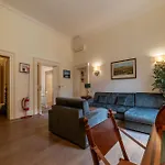 Fontanella Borghese 35 - Fromhometorome 아파트