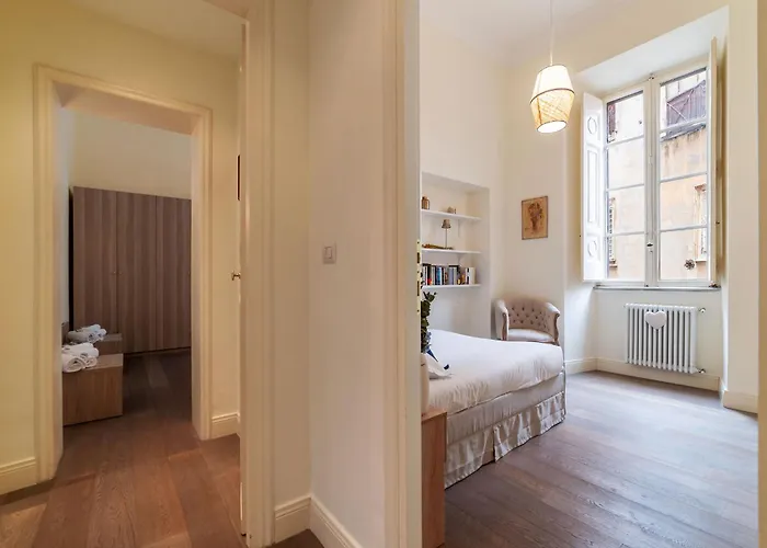 Fontanella Borghese 35 - Fromhometorome *