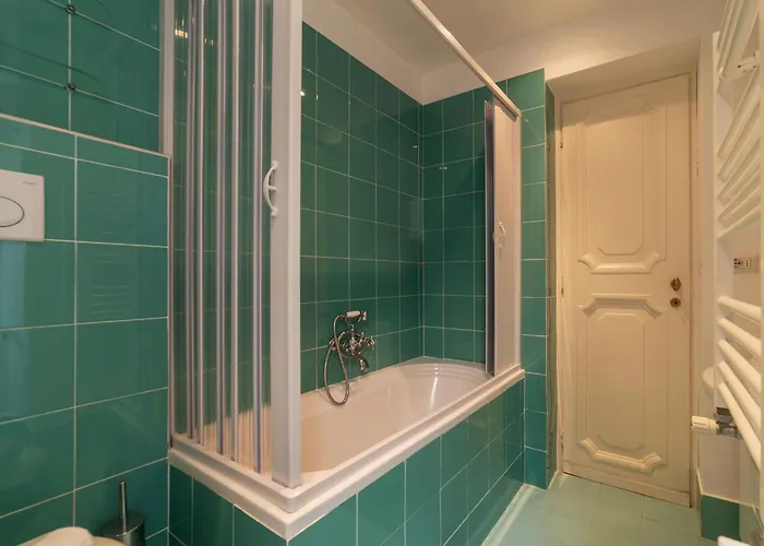 Fontanella Borghese 35 - Fromhometorome