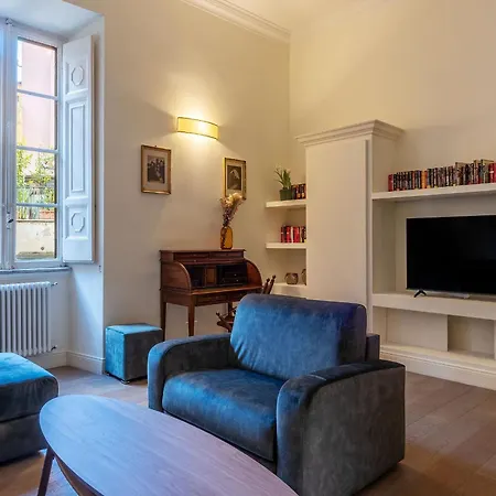 Fontanella Borghese 35 - Fromhometorome